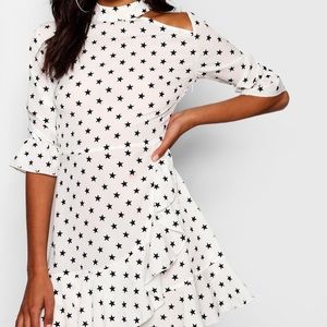 Star print mini dress!